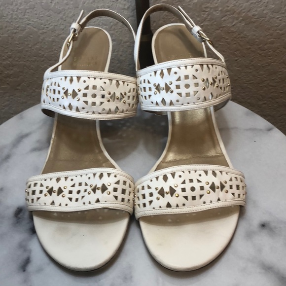 Stuart Weitzman Shoes - Stuart Weitzman size 10 white and gold kitten heel